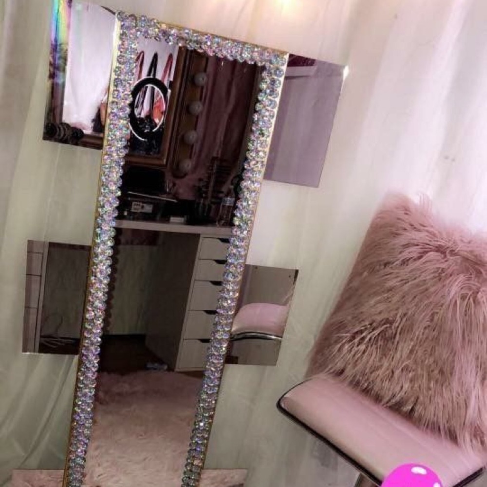 Customized Mirrors - Picture 3 of 6